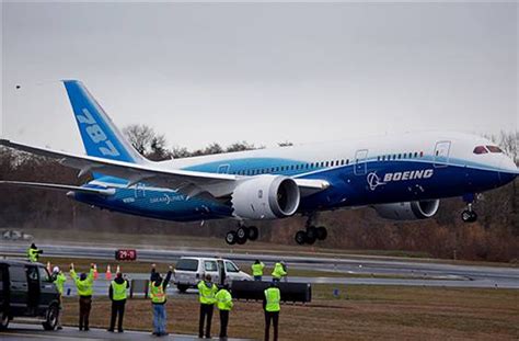 boeing 787 takeoff distance|Boeing 787 Dreamliner .